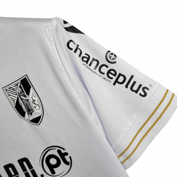 24/25 Vitoria Guimaraes Home Jersey fan version - Image 3