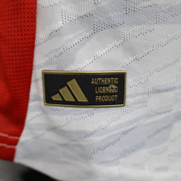 25/26 Manchester United Training Jersey Player Version - Image 4