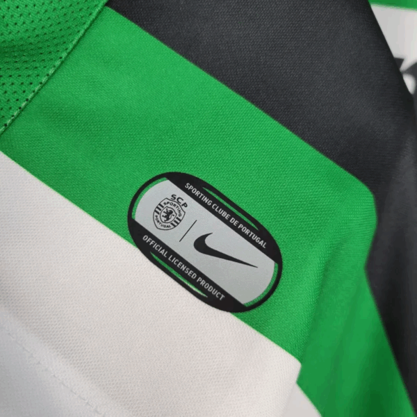 24/25 Sporting Lisbon Champion Jersey Fan Version - Image 3