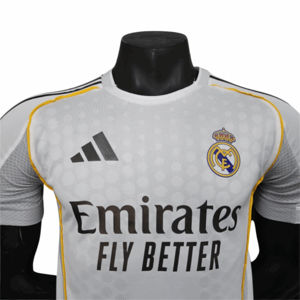 25/26 Player Real Madrid Home Jersey Player Version - Image 5