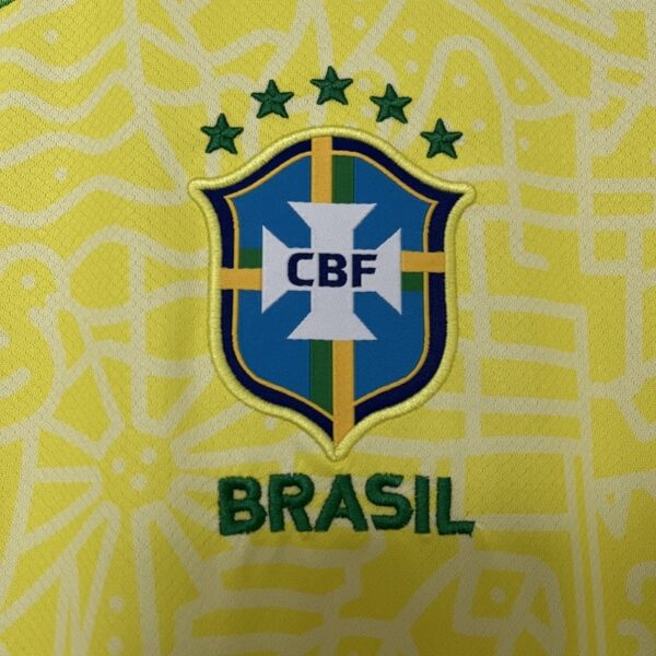 24/25 Brazil Home Jersey Fan Version - Image 2