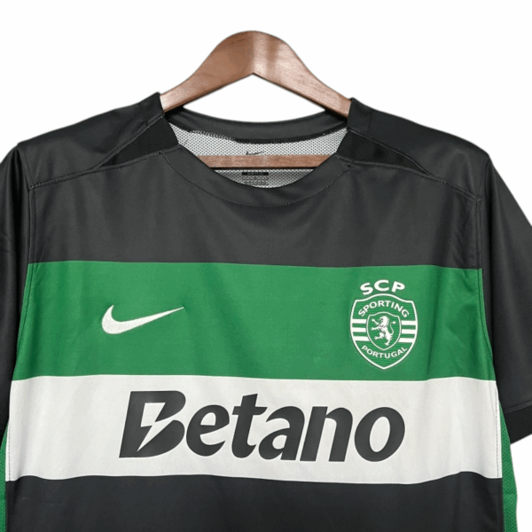 24/25 Sporting Lisbon Home jersey fan version - Image 4