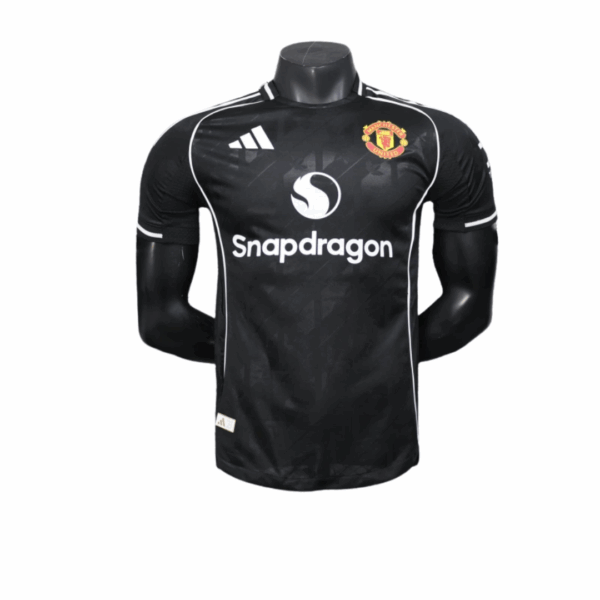 25/26 Manchester United Training Jersey Player Version